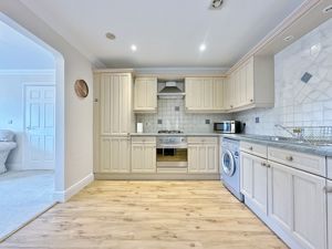 Photo 5- click for photo gallery